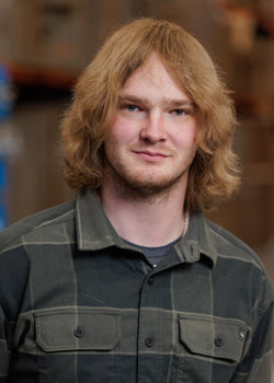 <p><strong>RJ Harris<br/></strong>Delivery Driver<br/></p>