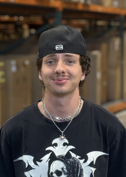 <p><strong>Tyler Burns<br/></strong>Shipping Specialist<br/></p>