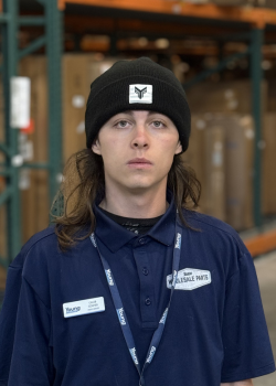 <p><strong>Caleb Cooper<br/></strong>Delivery Driver<br/></p>